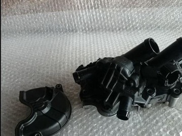 Audi a3 q3 vw tsi water pump 04e121042c, фото