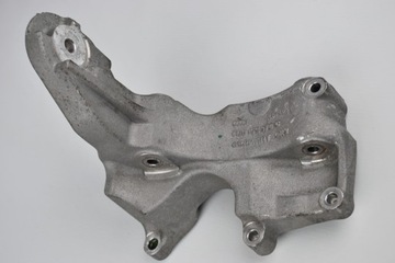 Кронштейн опора двигателя audi rs4 b7 4. 2fsi 8e0199370c, фото