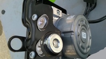 Ford mondeo mk 5 2015 r vacuum brake booster brake cylinder abs, фото