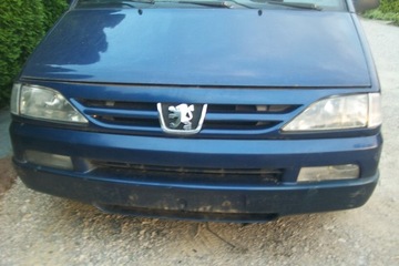 Решетка радиатора Peugeot 806 LIFT