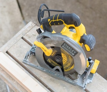 Циркулярная пила STANLEY FME301K 190 1650 Вт+КУФЕР