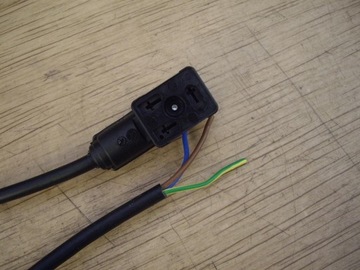 WTYCZKA CEWKI z kablem 1m LED 24VAC/DC LED DIN