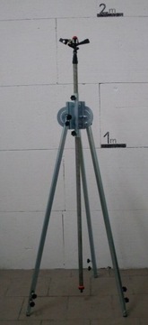 3,8 -метровый штатив + ирригационный разбрызгиватель