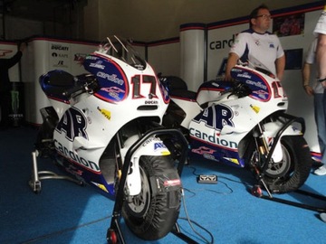 KOCE GRZEWCZE DO OPON CARBON - TERMORACE ONE r 2XS