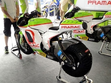 KOCE GRZEWCZE DO OPON CARBON - TERMORACE ONE r 2XS
