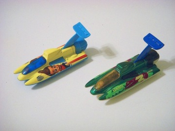 1998 MATCHBOX - 2 HYDROPLANES - 1/70