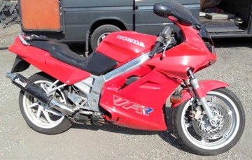 Honda VFR 750 90r części motocykl na części