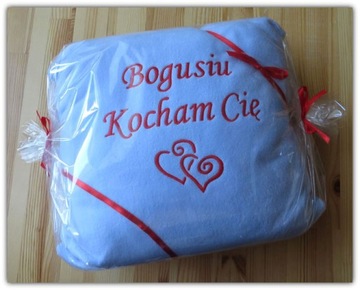 Подушка с ВЫШИВКОЙ, именем, надписью, ПОДАРОК, ДЕНЬ ДЕТИ