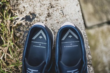 ADIDAS X WHITE MAUNTAINEERING SUPERGRIP NIGT ТЕМНО-СИНИЙ