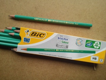 Карандаш Bic небьющийся гибкий зеленый HB