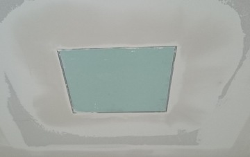 фото ориг. №10, Door audit overlay (grille) 400x500 cardboard-plaster