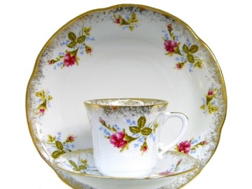 001 KAMELIA SPODEK 15 cm CHODZIEŻ MALCER PORCELANA