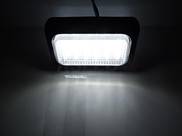 Lampa 18 LED dodatkowe oświetlenie TIR BUS kabina izoterma 12v 24v biała