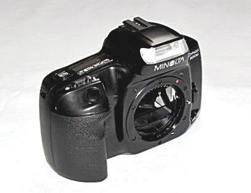 КАМЕРА ДАТЫ MINOLTA DYNAX 300si - корпус