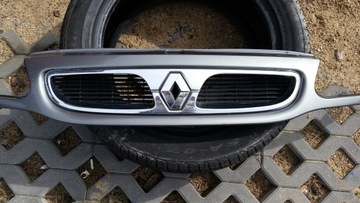 GRILL ATRAPA RENAULT SAFRANE II.2