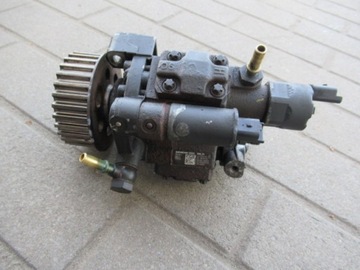 POMPA WTRYSKOWA 8200663258 1.5 DCI MEGANE III