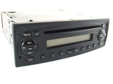 RADIO CD IVECO DAILY 2006 - 2012 Z KODEM