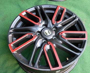 HONDA диск 18X7 ET55 5x114.3 T7S 18070B