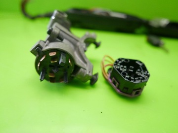 КОМПЛЕКТ IMMO 4D0907551AH VW PASSAT B5 2.8