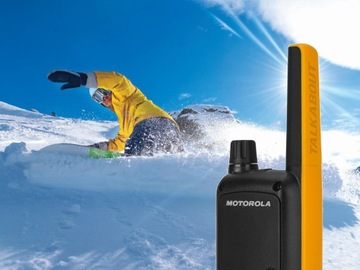 Рации MOTOROLA T82 EXTREME + НАШИВКИ С МИКРОФОНОМ 8 шт |