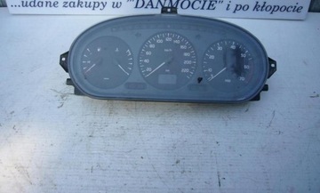 6312/15 PŘÍSTROJOVÁ DESKA RENAULT MEGANE SCENIC I 1.9 DTI