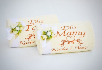 Полотенца с вашей вышивкой.Спасибо родителям.