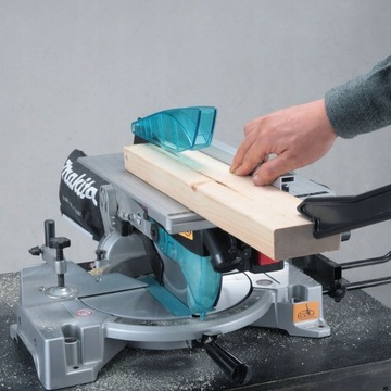 Торцовочная пила универсальная MAKITA LH1040 + стол WST06