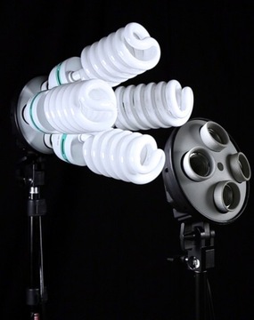 НЕПРЕРЫВНЫЙ СВЕТ 4x ЛАМПОЧКА + СОФТБОКС 50x70 + ШТАТИВ