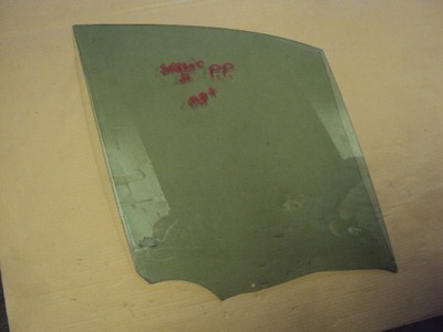 Скло права передня renault scenic ii 2008 rok фото №1