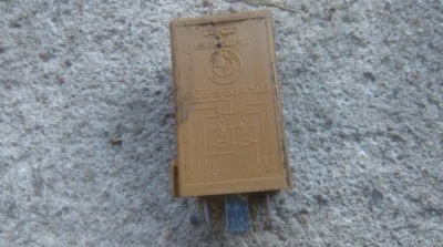 Bmw 3 e46 реле 8384505 фото №1