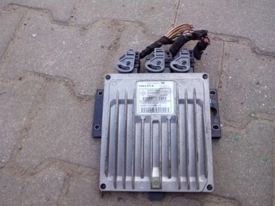 Бортовий комп'ютер блок керування dacia logan sandero 1,5 dci фото №1