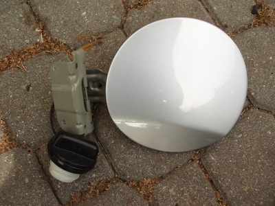 Крышка+ крышка заливной топлива nissan note e12 серебристая фото №1