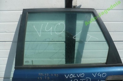 Volvo v40 стекло левая задняя фото №1