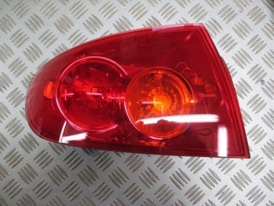 Лампа задняя левая mazda 3 sedan 03r- -07r фото №1
