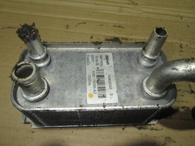 Радиатор масла land rover freelander 2 2.2d фото №1