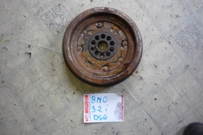 Колесо двомасовий зчеплення audi tt 8n0 3,2i r32 4x4 фото №1