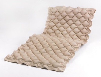 Materac przeciwodleżynowy bez pompy brązowy 200 cm x 90 cm MB300