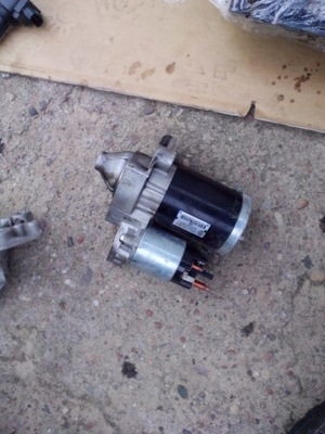 Стартер clio dacia logan sandero ii 0.9 tce 12- фото №1