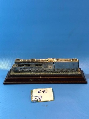 Lokomotywa LNER 4472 posrebrzana miniatura