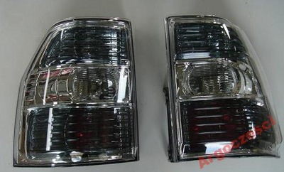 Лампа mitsubishi pajero 09.06- задня права фото №1