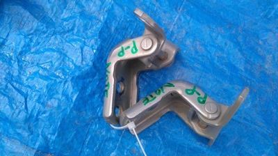 Nissan note e12 2014 петля дверь правый перед фото №1