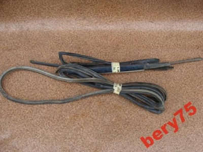 Mitsubishi l200 99r прокладка дверь задняя левый фото №1