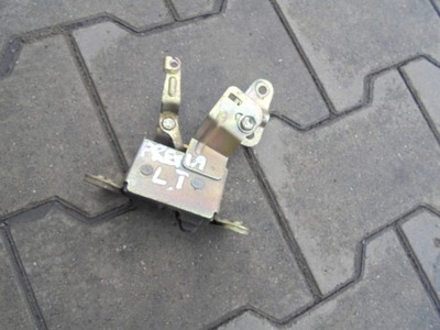 Замок крышки задняя toyota previa -доставка- фото №1