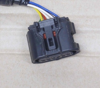 Auris yaris prius колодка штекер компресор кондиціонер фото №1