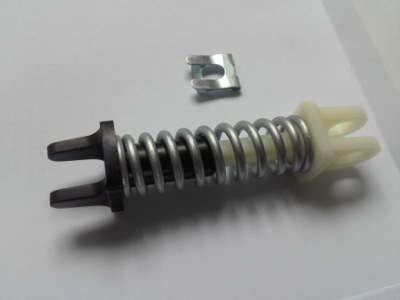 Пружина педаль сцепления trafic vivaro primastar фото №1