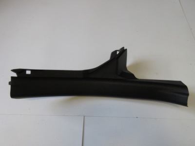 Yaris iii захист стійка поріг молдинг правий задня hyb фото №1