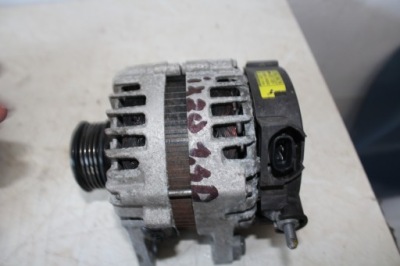 Генератор hyundai ix 20 1,4 crdi фото №1