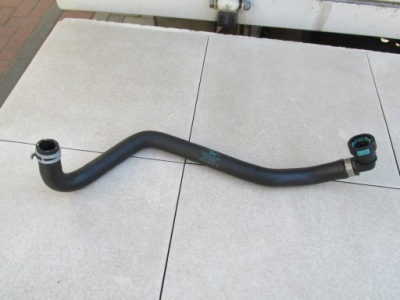 Пабтрубок  воды радиатора масла ecosport 1,0 ecoboost фото №1