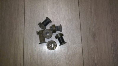 KAWASAKI ZX10R ZX6R 636 Z SRUBY SILNIKA DYSTANSUJA
