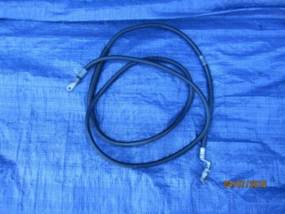 Mercedes w211 w219 шланг аккумулятор plus клемма фото №1